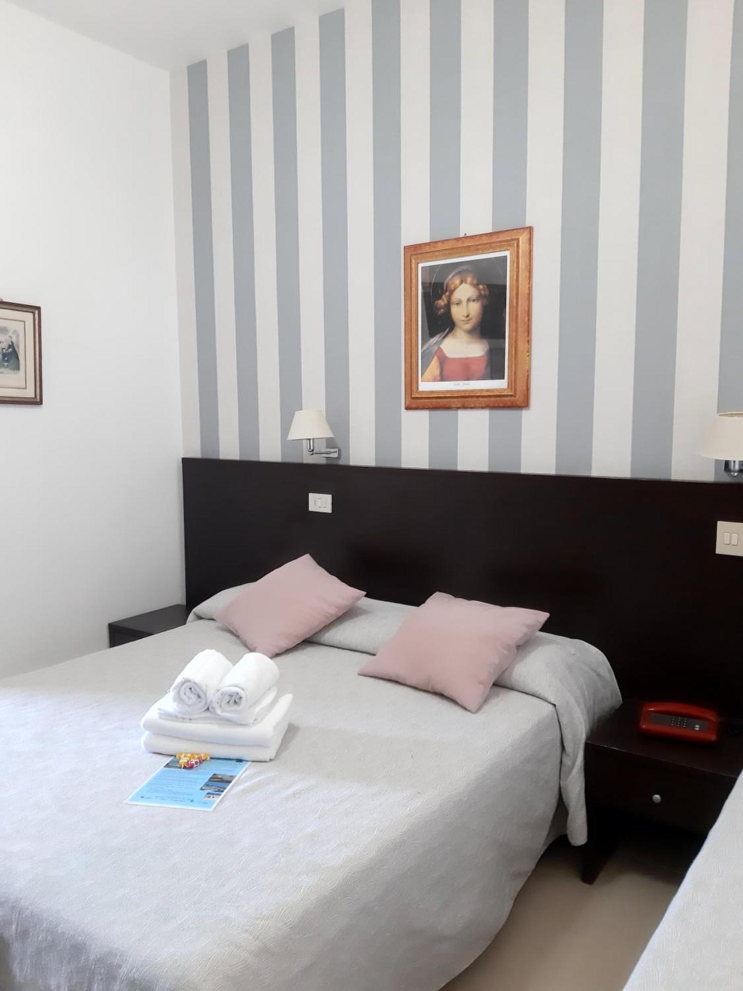 Hotel Ancore Senigallia Buitenkant foto